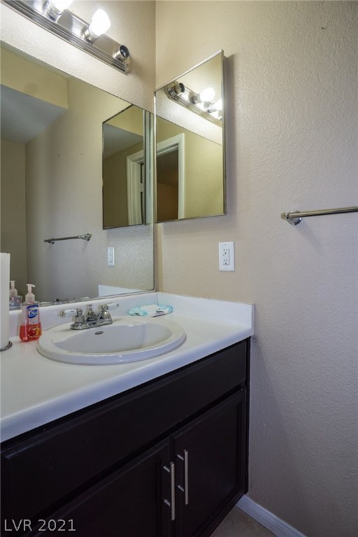 1017 Wilson Cliffs Road Las Vegas, NV 89128 - Photo 15 of 41