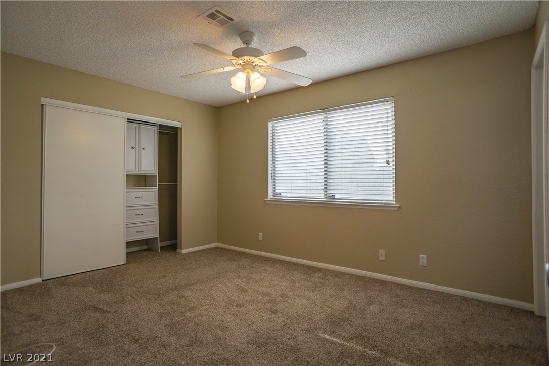 1017 Wilson Cliffs Road Las Vegas, NV 89128 - Photo 36 of 41