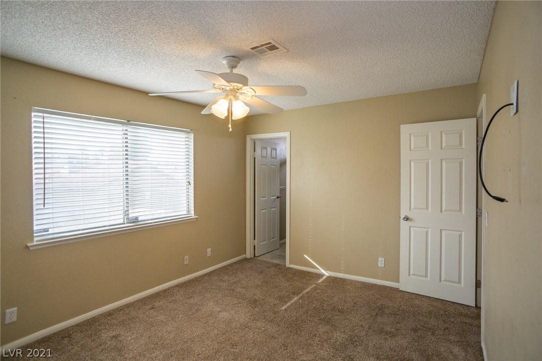 1017 Wilson Cliffs Road Las Vegas, NV 89128 - Photo 39 of 41