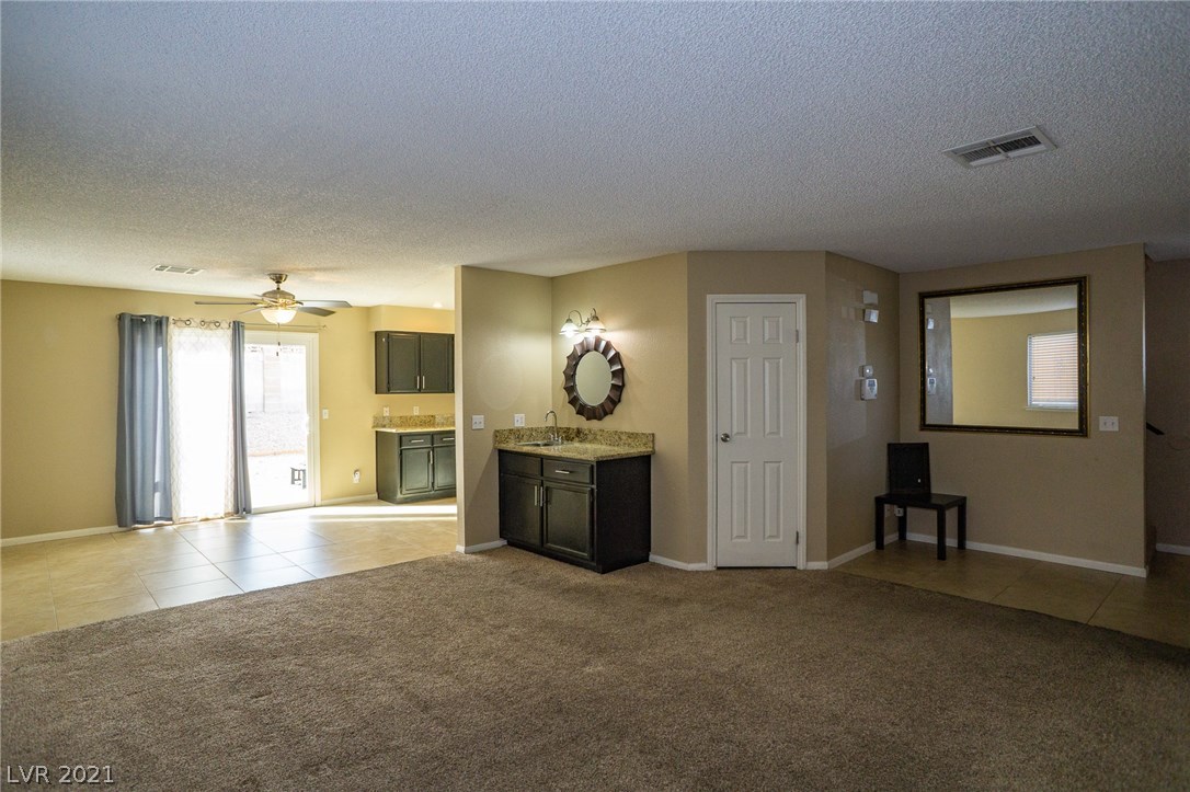 1017 Wilson Cliffs Road Las Vegas, NV 89128 - Photo 4 of 41