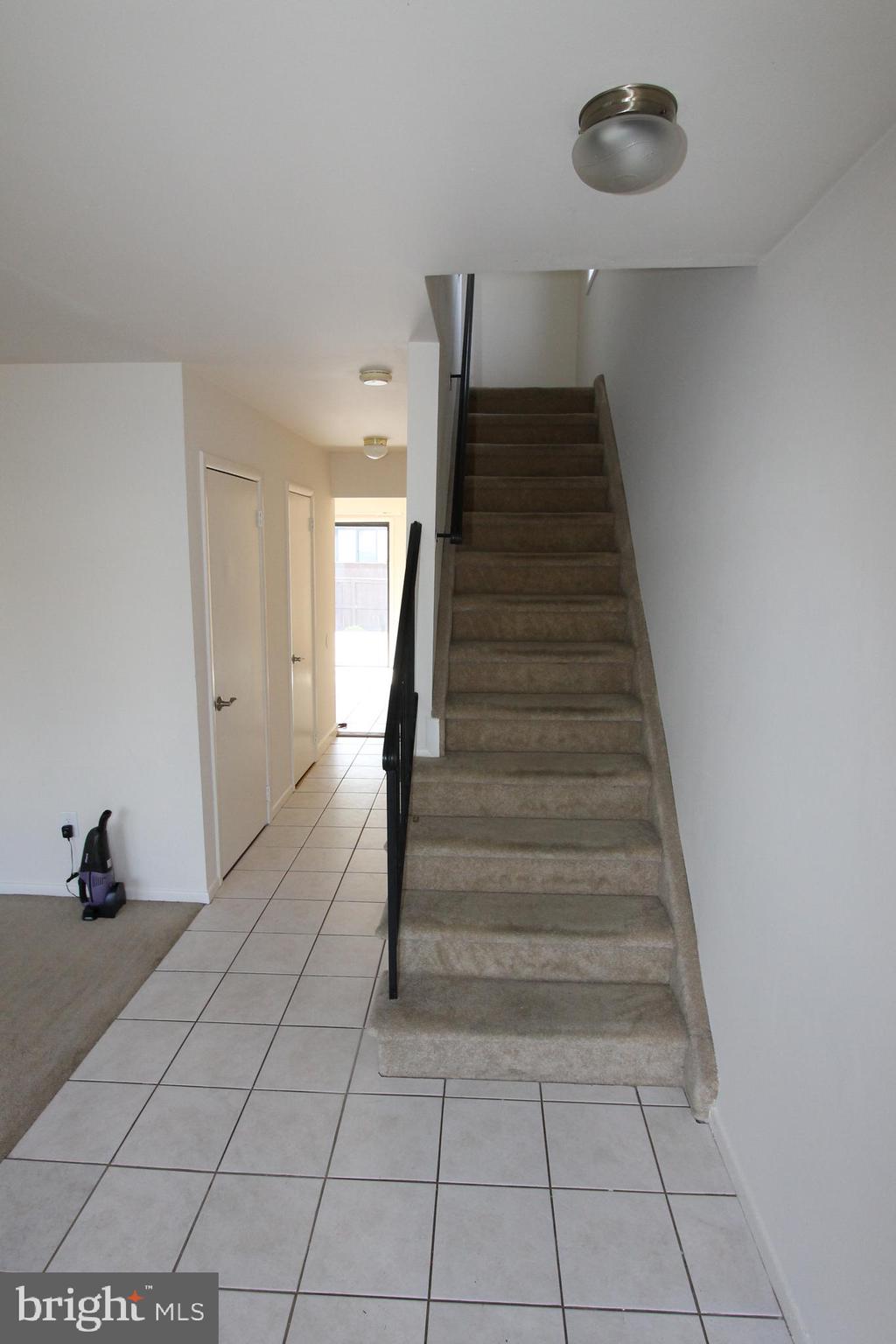 386 Bolton Road East Windsor, NJ 08520 - Photo 8 of 30 Ceramic Tiled Front Entrance Hallway