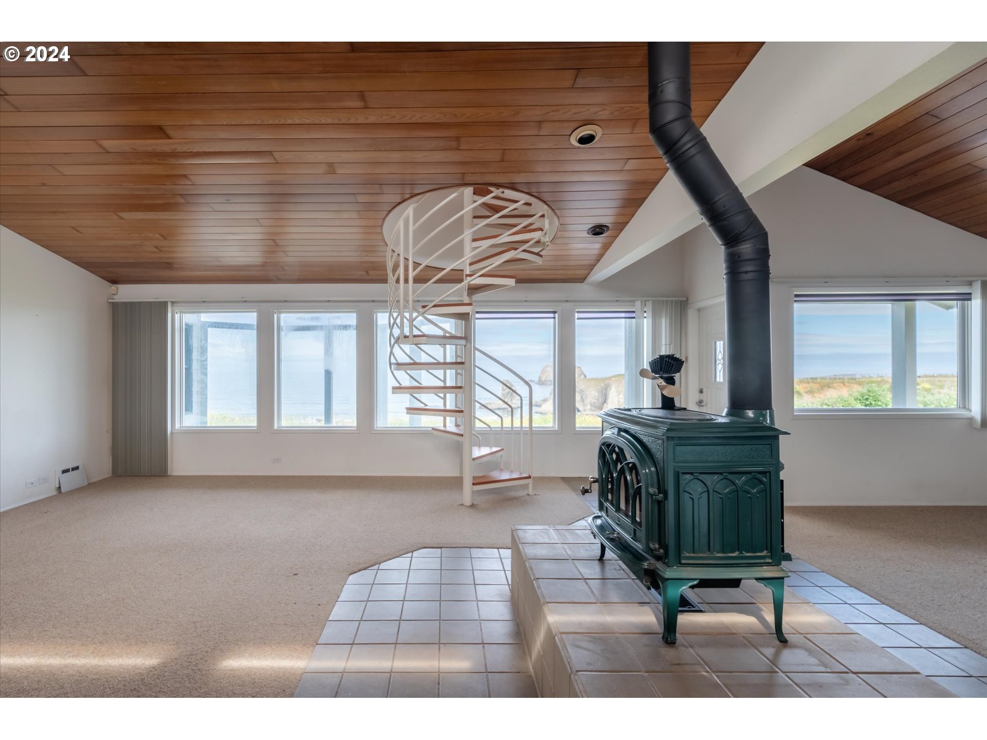2392 Beach Loop Road Bandon, OR 97411 - Photo 11 of 42 Gallery Image 11