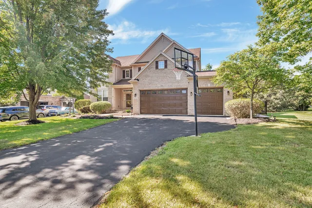 $635,000 | 2772 Berman Road, North Aurora, IL 60542
