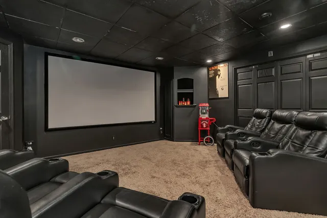 $635,000 | 2772 Berman Road, North Aurora, IL 60542