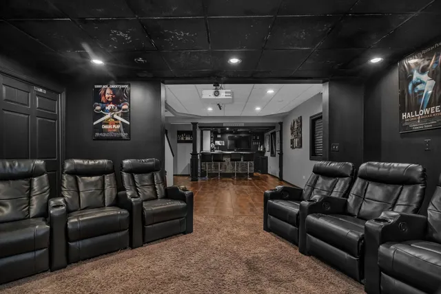 $635,000 | 2772 Berman Road, North Aurora, IL 60542