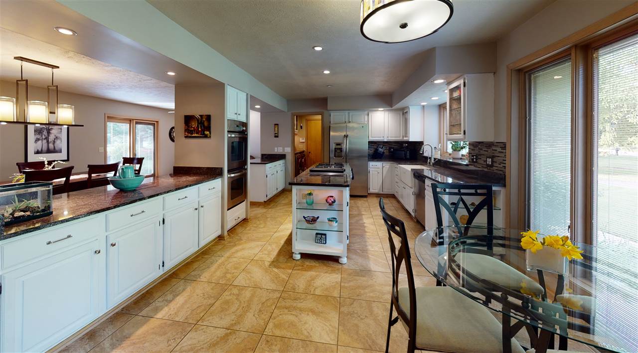 11540 Prestwick Road Belvidere, IL 61008 - Photo 8 of 39 Gallery Image 8