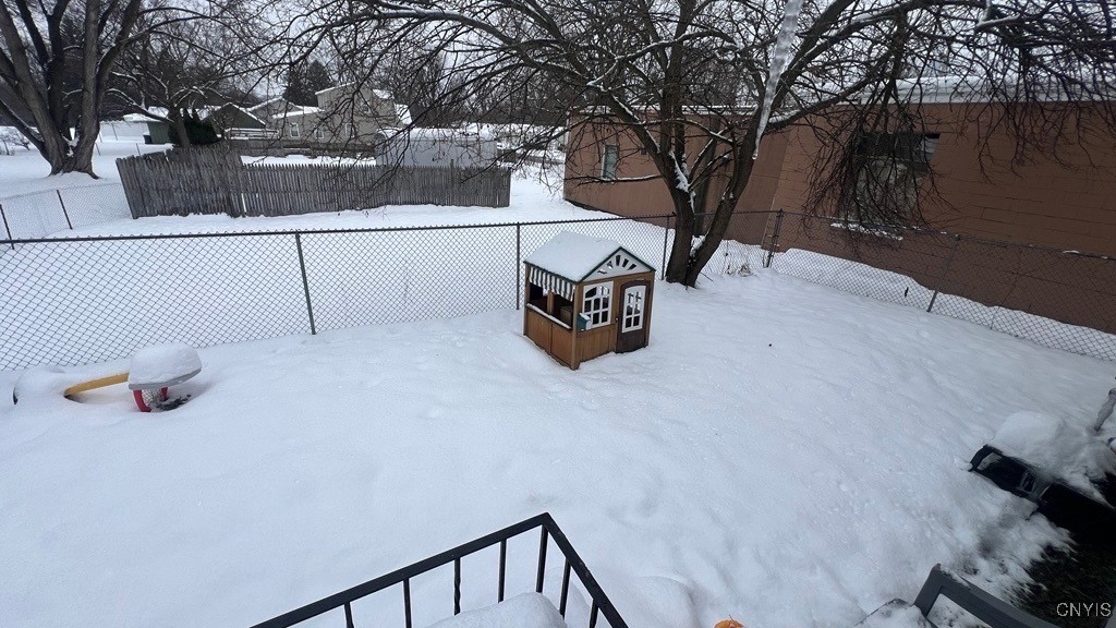 402 Buckley Road Salina, NY 13088 - Photo 5 of 18