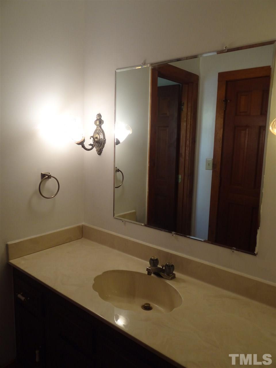 729 Hunting Ridge Road Raleigh, NC 27615 - Photo 20 of 25 Gallery Image 20