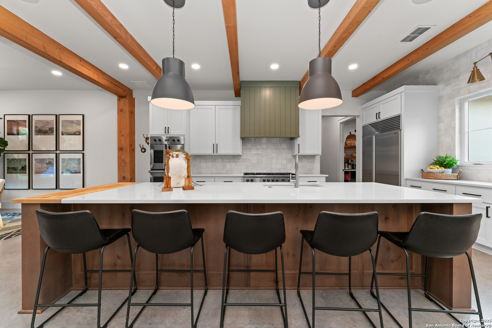 1257 Adyson Rdg Drive Bulverde, TX 78163 - Photo 15 of 95