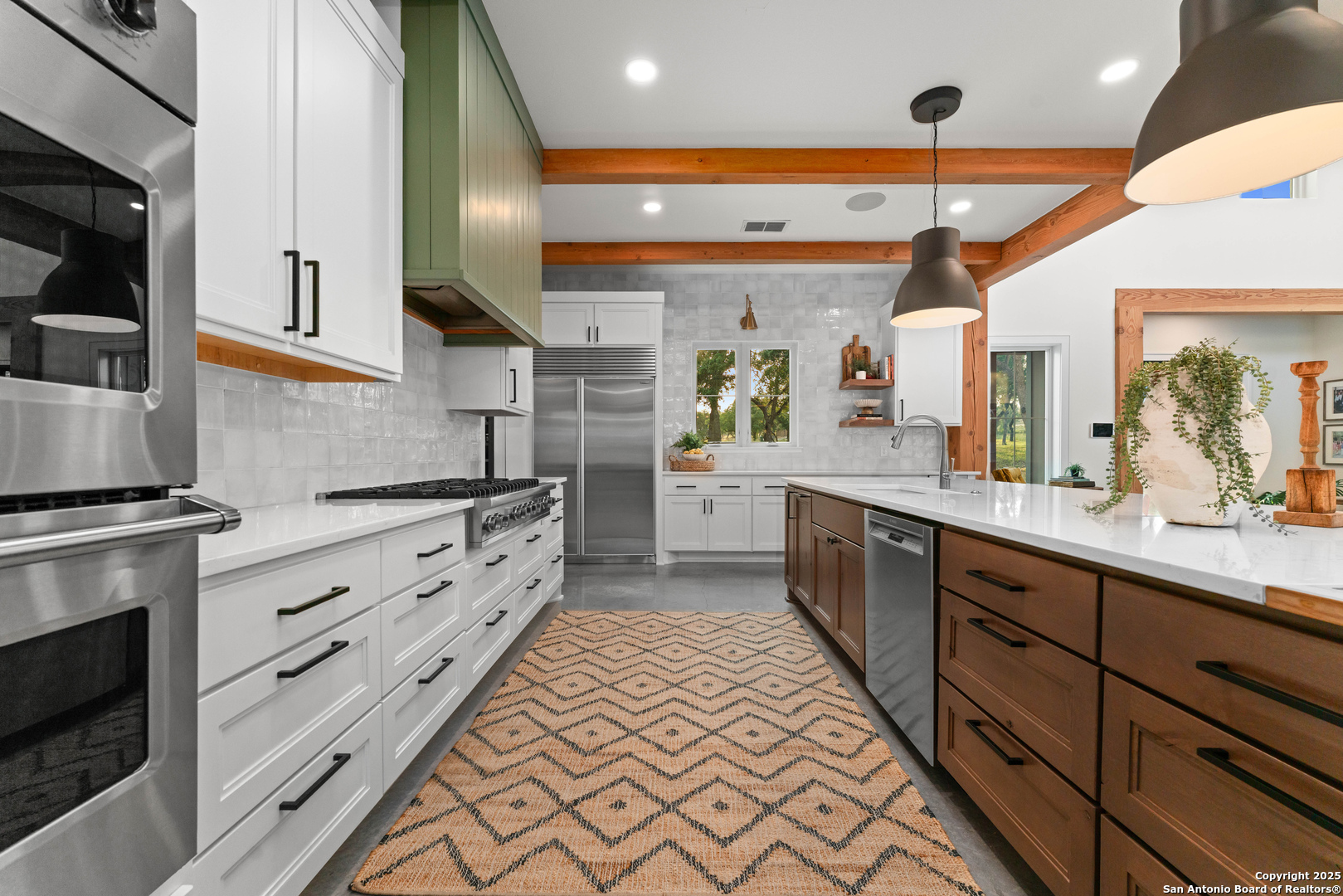 1257 Adyson Rdg Drive Bulverde, TX 78163 - Photo 19 of 95