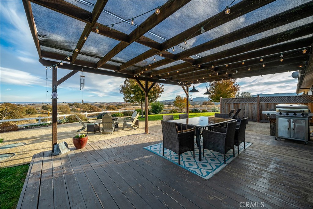 7245 Nonpariel Road Paso Robles, CA 93446 - Photo 15 of 64