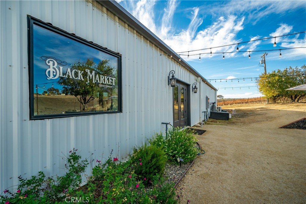 7245 Nonpariel Road Paso Robles, CA 93446 - Photo 37 of 64