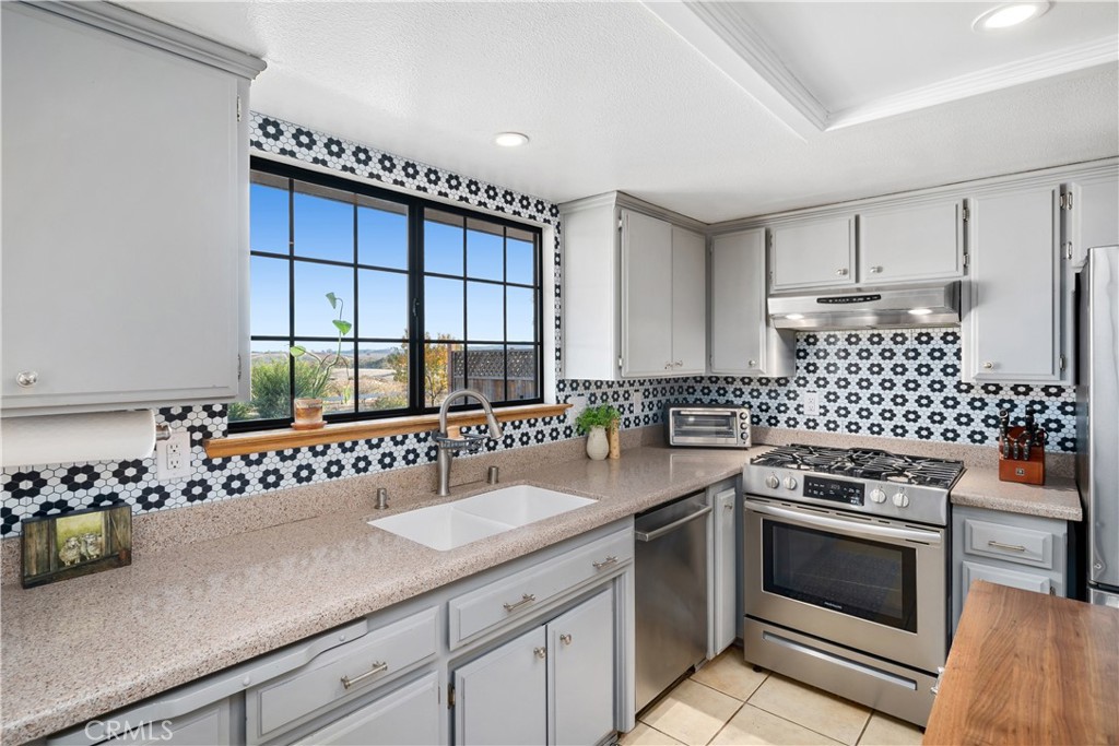 7245 Nonpariel Road Paso Robles, CA 93446 - Photo 10 of 64