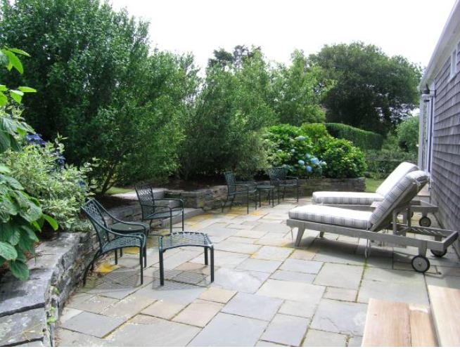 3 Towaddy Road Nantucket, MA 02554 - Photo 4 of 22 Gallery Image 4