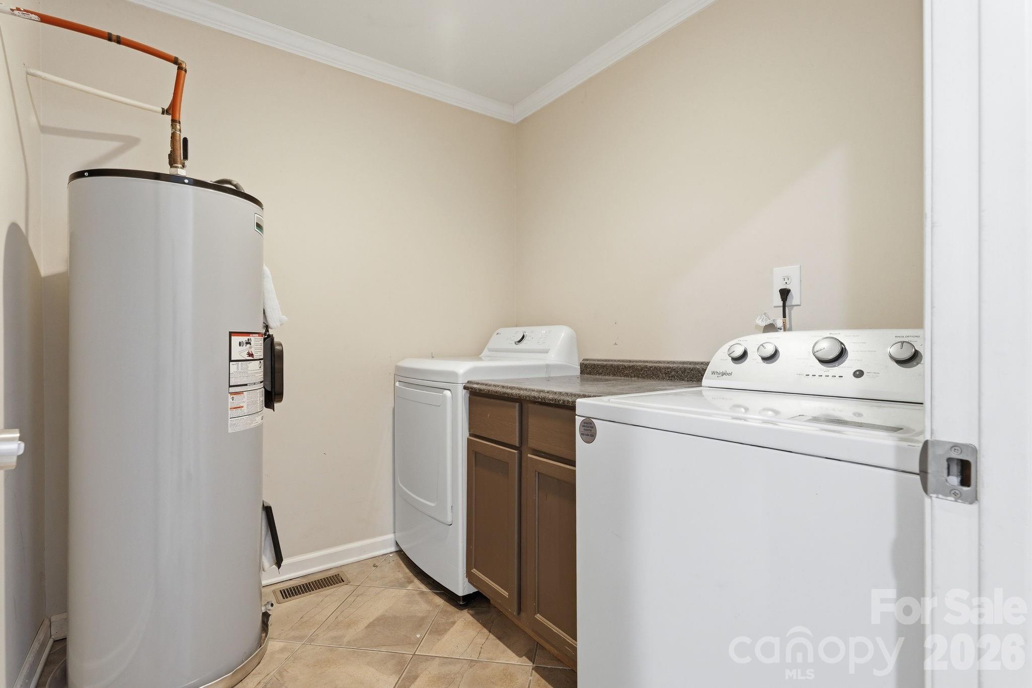 5347 Haney Road York, SC 29745 - Photo 28 of 39 a utility room with dryer and washer