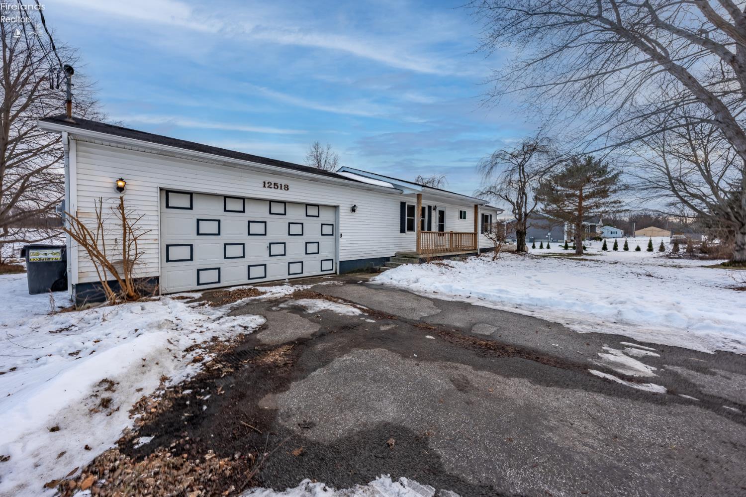 12518 Darrow Road Vermilion, OH 44089 - Photo 48 of 58 Gallery Image 48