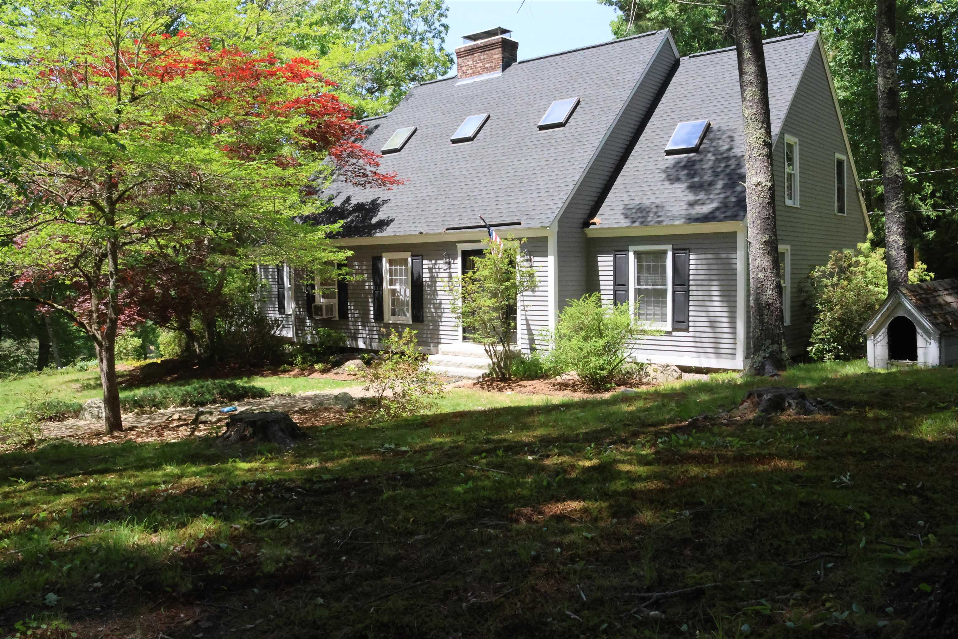 85 Stowell Road Bedford, NH 03110 - Photo 2 of 53