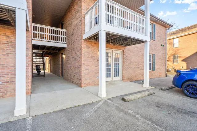 $875 | 3239 Tower Drive, Unit B, Clarksville, TN 37042