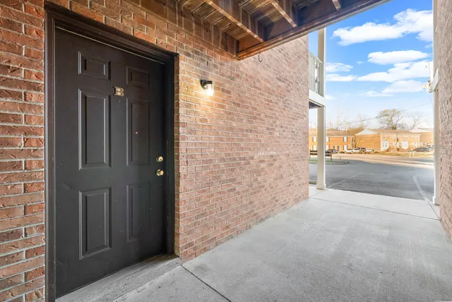 $875 | 3239 Tower Drive, Unit B, Clarksville, TN 37042