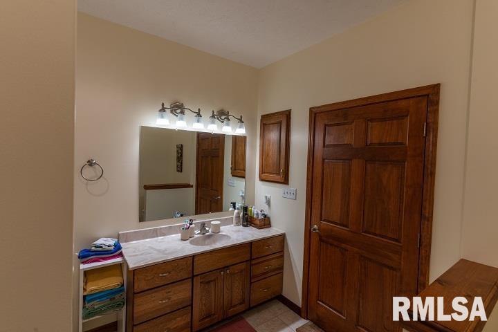 2474 North Reed Station Road Carbondale, IL 62901 - Photo 11 of 56 Gallery Image 11