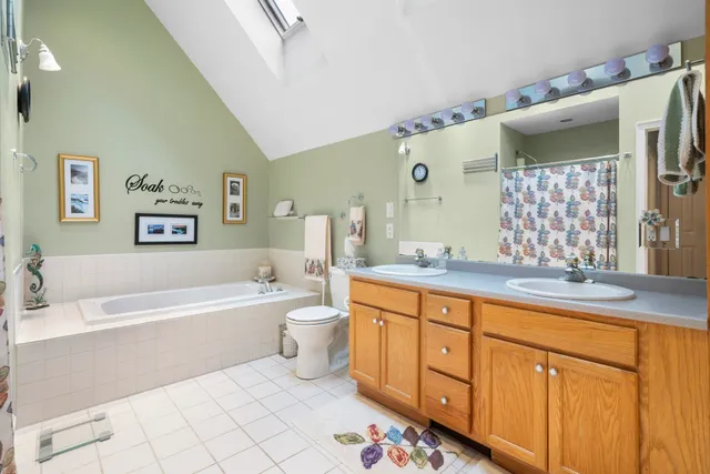 $519,500 | 286 A Londonderry Turnpike, Unit A, Hooksett, NH 03106