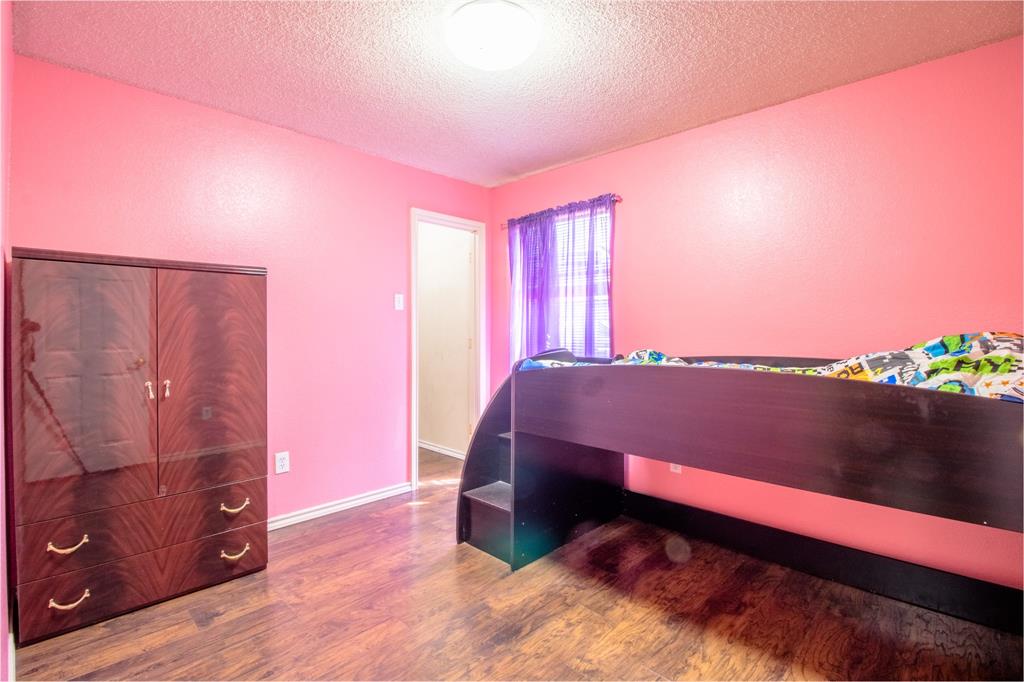 2651 Anderson Street Dallas, TX 75215 - Photo 18 of 21 3rd bedroom