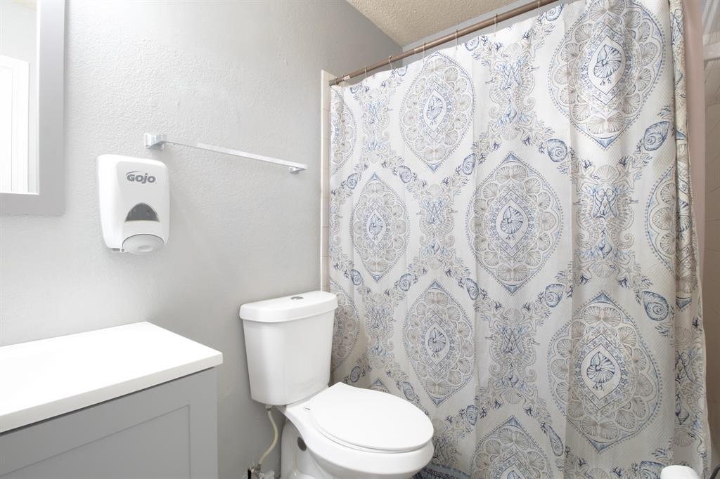 2651 Anderson Street Dallas, TX 75215 - Photo 19 of 21