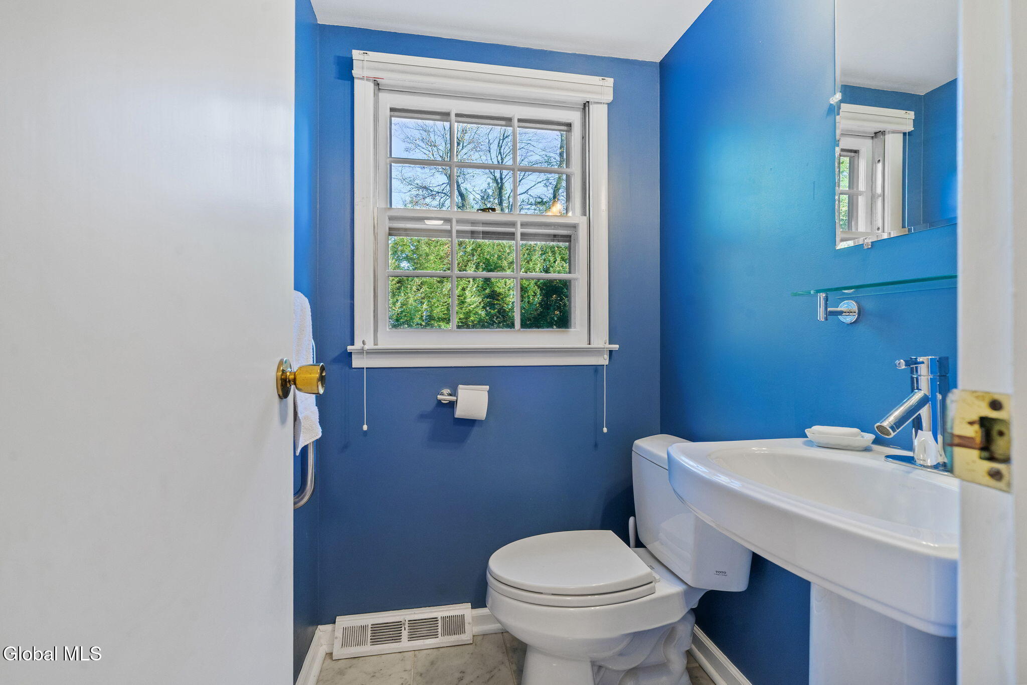8 Wedge Road Bethlehem, NY 12054 - Photo 18 of 53 36-web-or-mls-8-wedge-rd