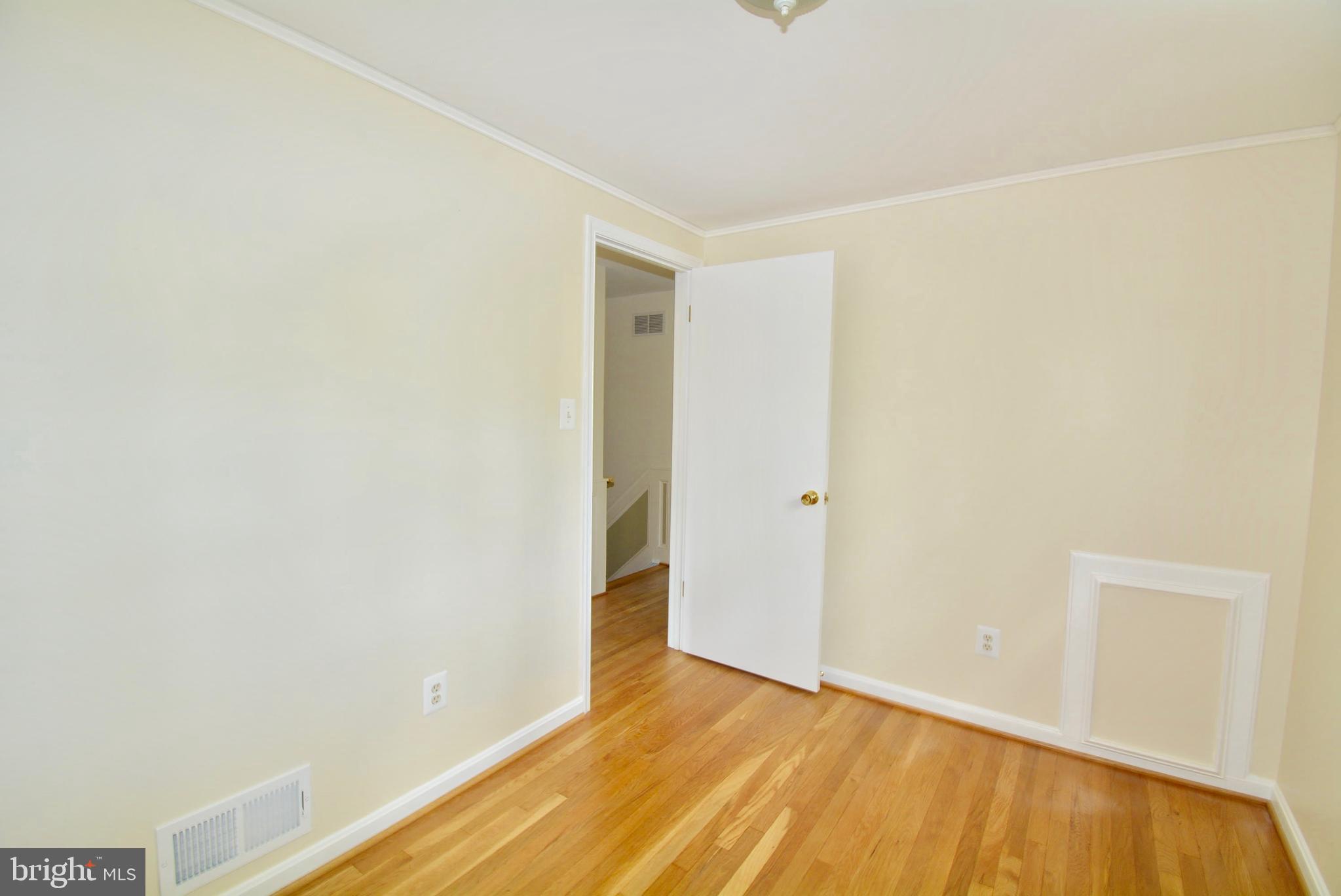 8921 Victoria Road Springfield, VA 22151 - Photo 15 of 29 Bedroom