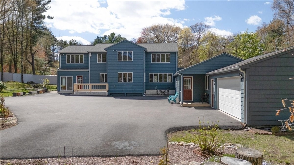 20 Bullard Street Sharon, MA 02067 - Photo 2 of 27
