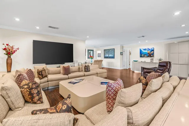 $75,000 | 9 Stratford Drive, Unit D, Boynton Beach, FL 33436