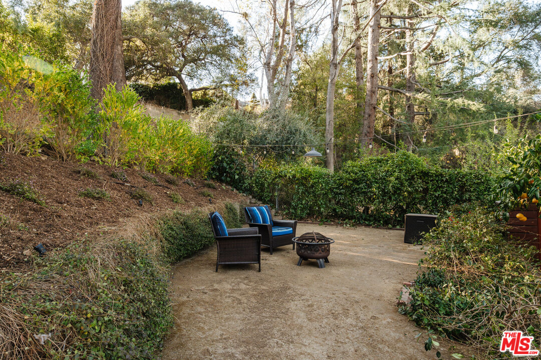 1465 Royal Boulevard Glendale, CA 91207 - Photo 60 of 67 a view of backyard with outdoor seating and green space