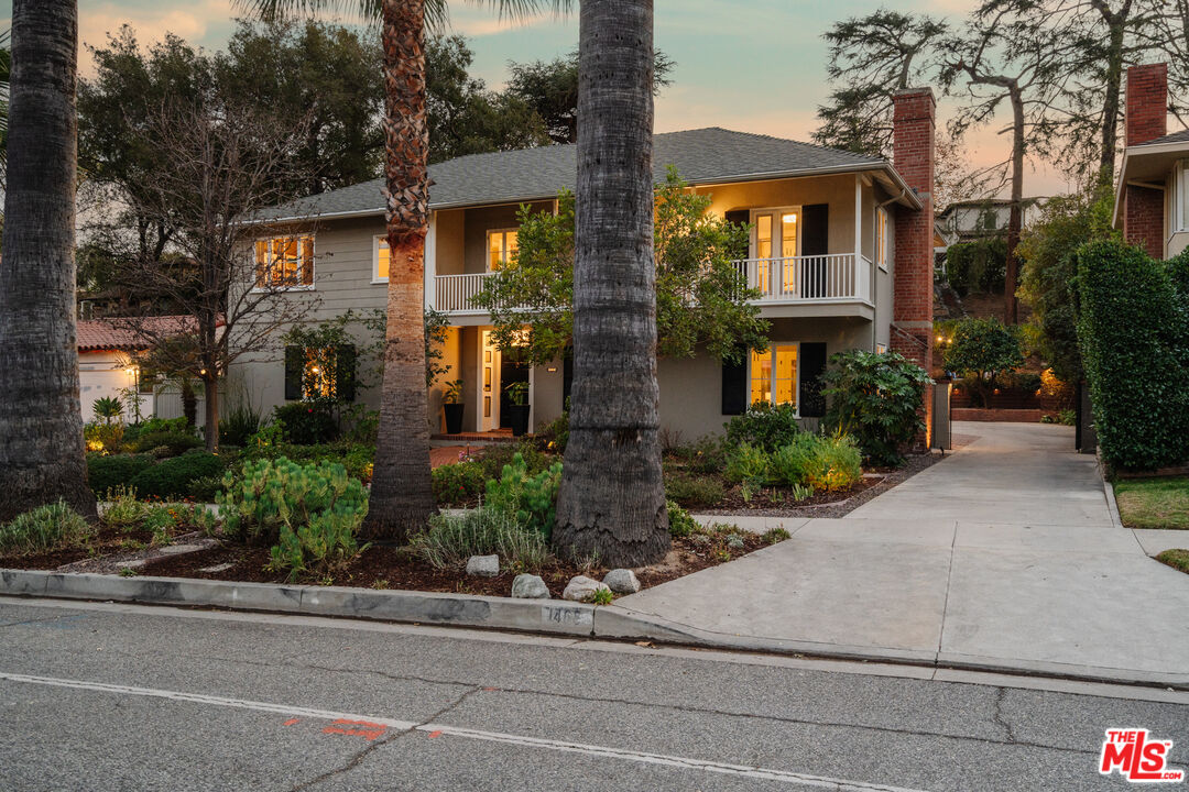 1465 Royal Boulevard Glendale, CA 91207 - Photo 64 of 67