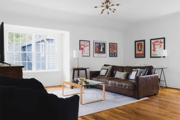$3,590 | 1711 West 29th Street, Unit 2, Austin, TX 78703