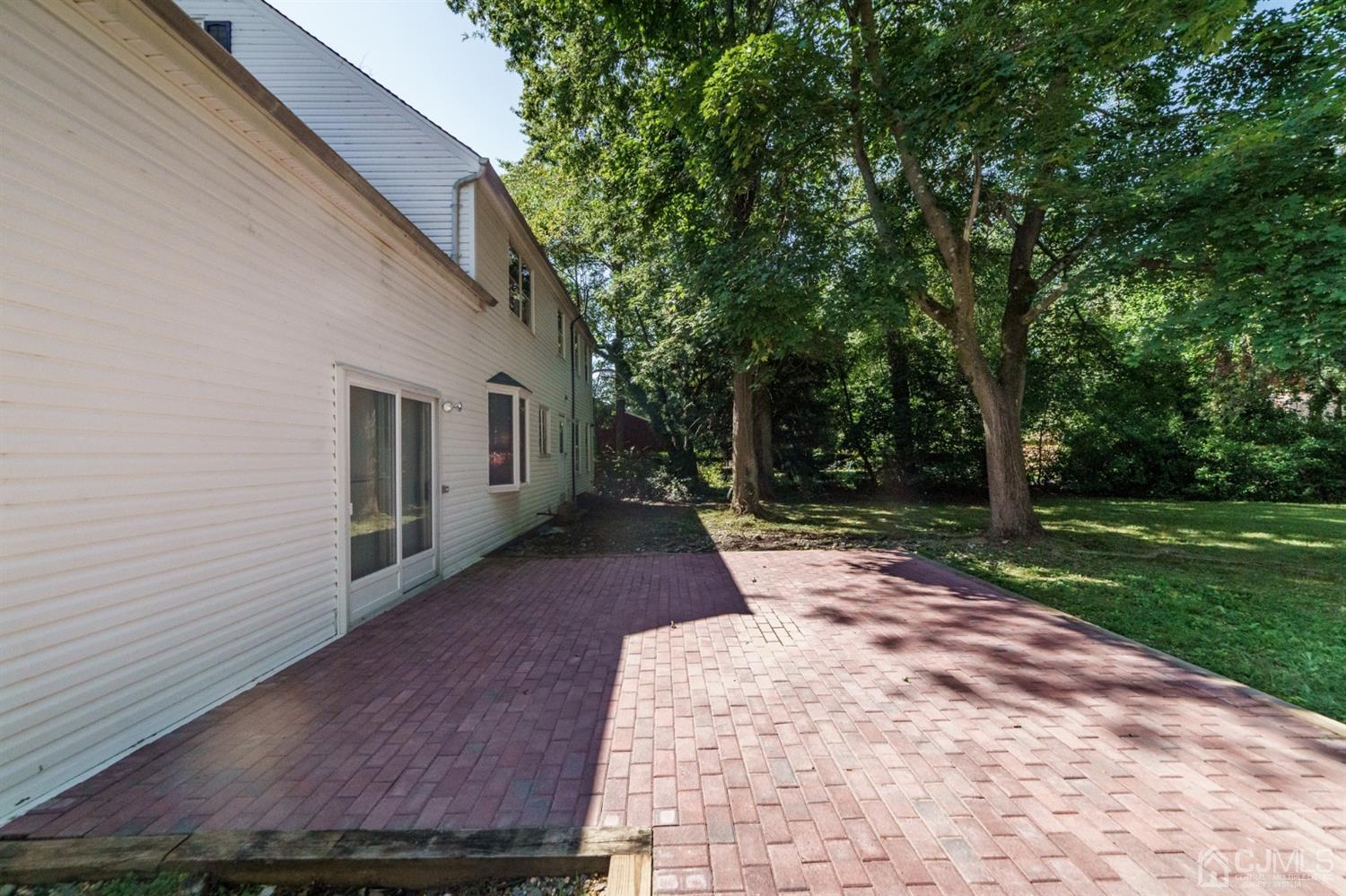 175 Fern Road East Brunswick, NJ 08816 - Photo 20 of 23 Gallery Image 20