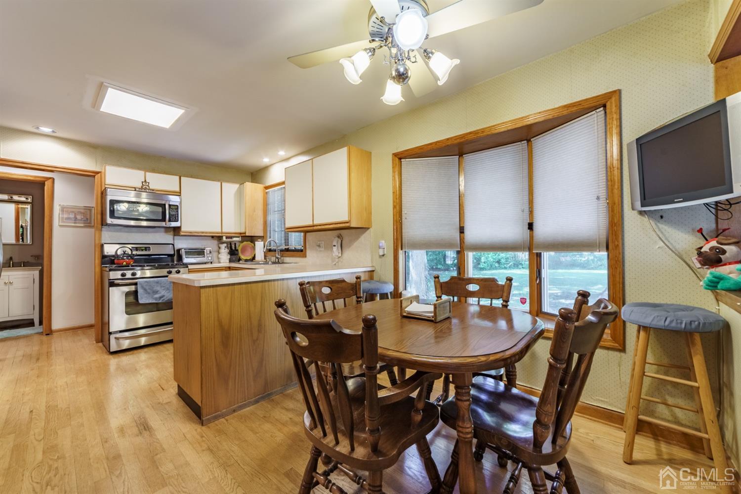 175 Fern Road East Brunswick, NJ 08816 - Photo 7 of 23 Gallery Image 7