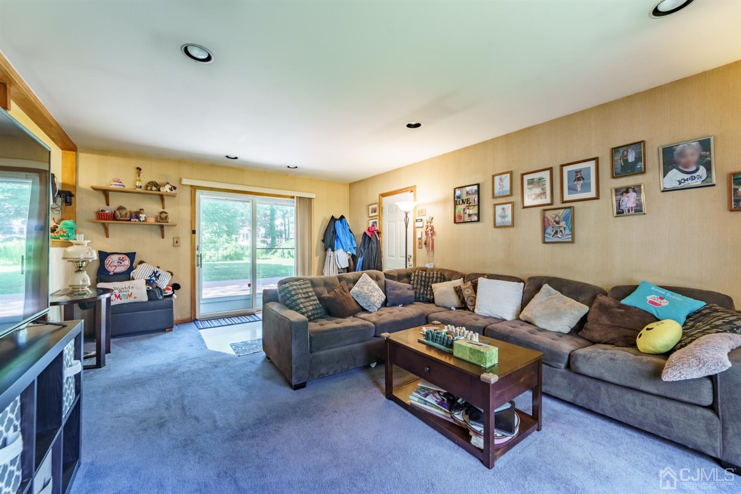 175 Fern Road East Brunswick, NJ 08816 - Photo 9 of 23 Gallery Image 9