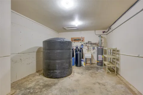 $870,000 | 604 North Inwood Road, Buchanan Dam, TX 78611