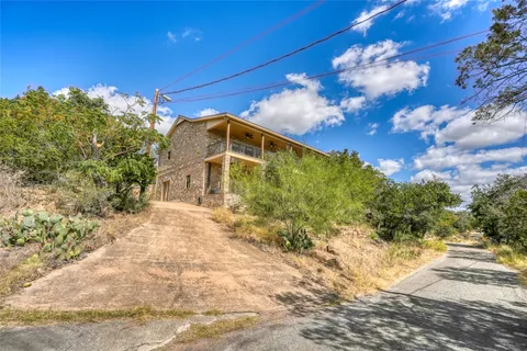$870,000 | 604 North Inwood Road, Buchanan Dam, TX 78611