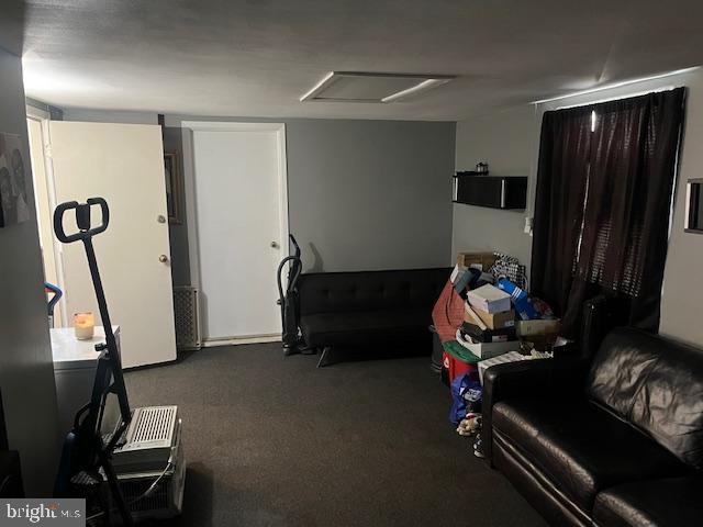 15 Helm Turn Willingboro, NJ 08046 - Photo 14 of 40 a room with gym equipment