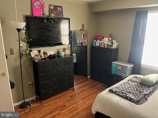 15 Helm Turn Willingboro, NJ 08046 - Photo 19 of 40 a bedroom with a bed and wooden floor