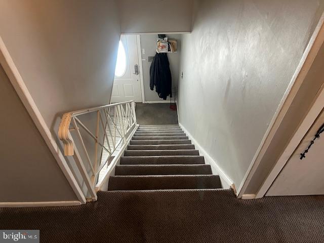 15 Helm Turn Willingboro, NJ 08046 - Photo 35 of 40 a view of entryway