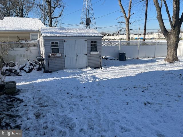 15 Helm Turn Willingboro, NJ 08046 - Photo 40 of 40 a view of a backyard of the house