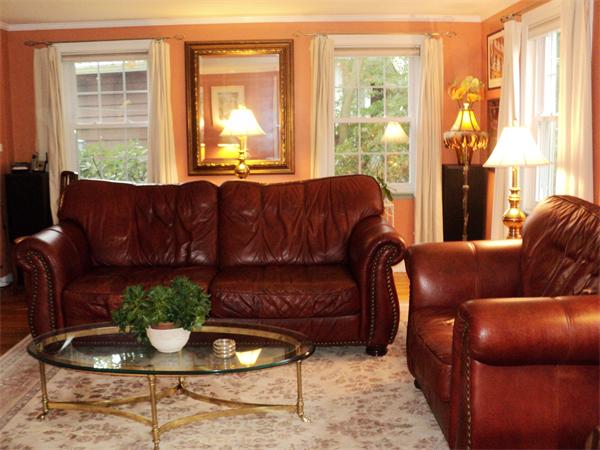30 Ginn Road Winchester, MA 01890 - Photo 7 of 26 a living room with furniture and a potted plant