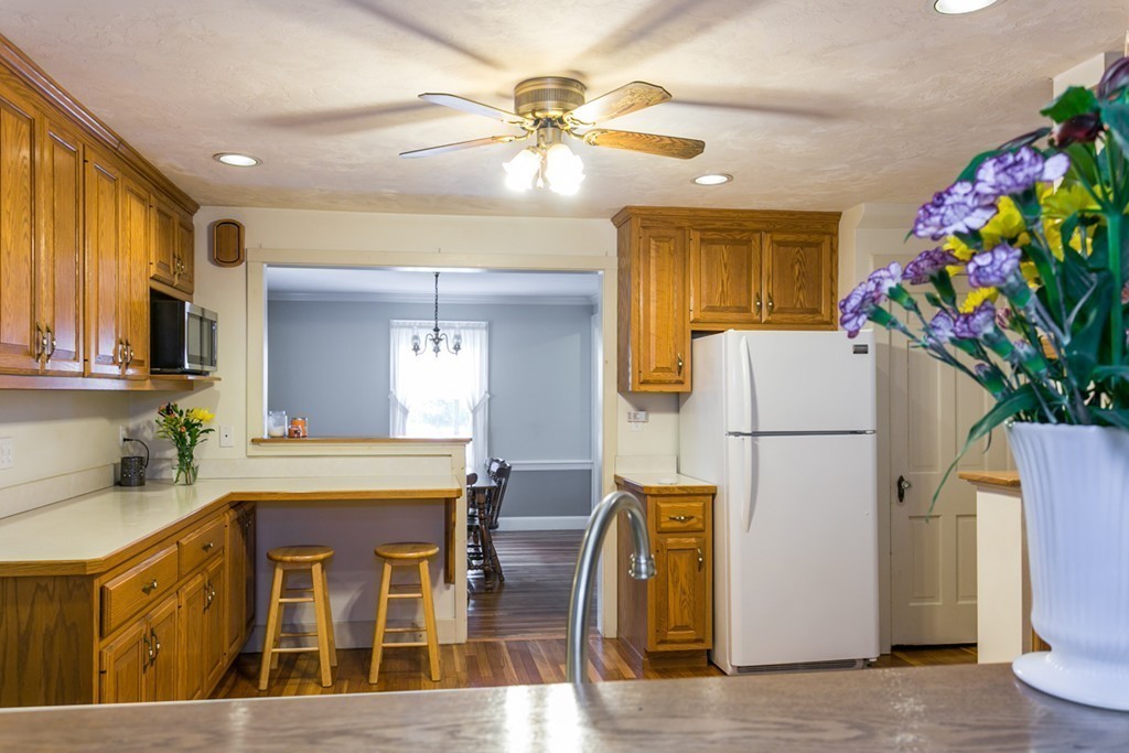 10 Evans Road Needham, MA 02492 - Photo 10 of 17 Gallery Image 10