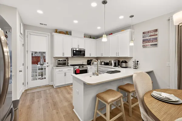 $429,500 | 478 Eagleview Drive, Moncks Corner, SC 29461