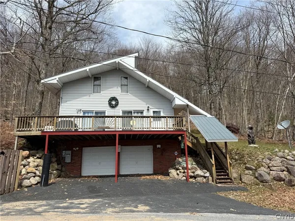$395,000 | 153 Cliff Road, Webb, NY 13420