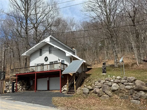 $395,000 | 153 Cliff Road, Webb, NY 13420