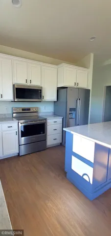 $2,000 | 1229-1231 Wisteria Lane, New Richmond, WI 54017