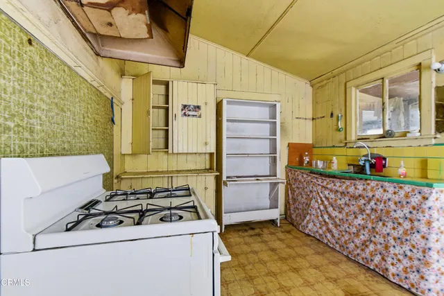 $399,000 | 1028 South Gage Avenue, Los Angeles, CA 90023